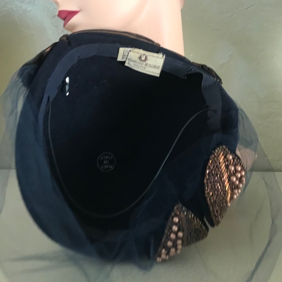 CHIC 1950s\' NAVY VELOUR FELT TOQUE - COPPER COLORED PEARL & BOW TRIM + NAVY VEIL main image 6